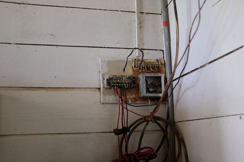 File:Badinstalls010.jpg